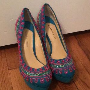 Gianni Bini heels 6.5